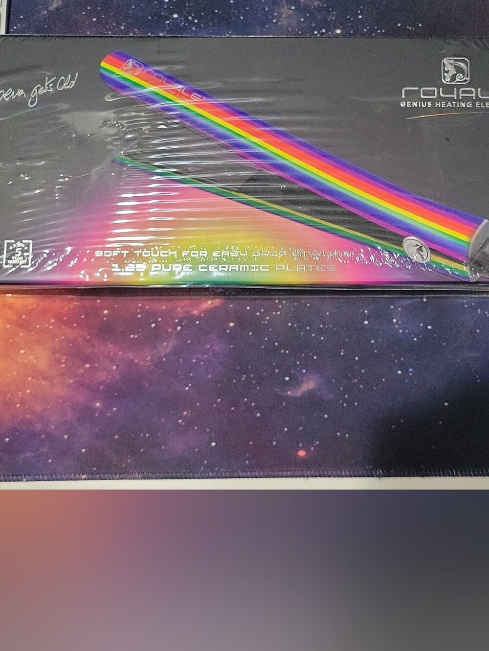 Royale Rainbow Ceramic Hair Straightener - Multicolor